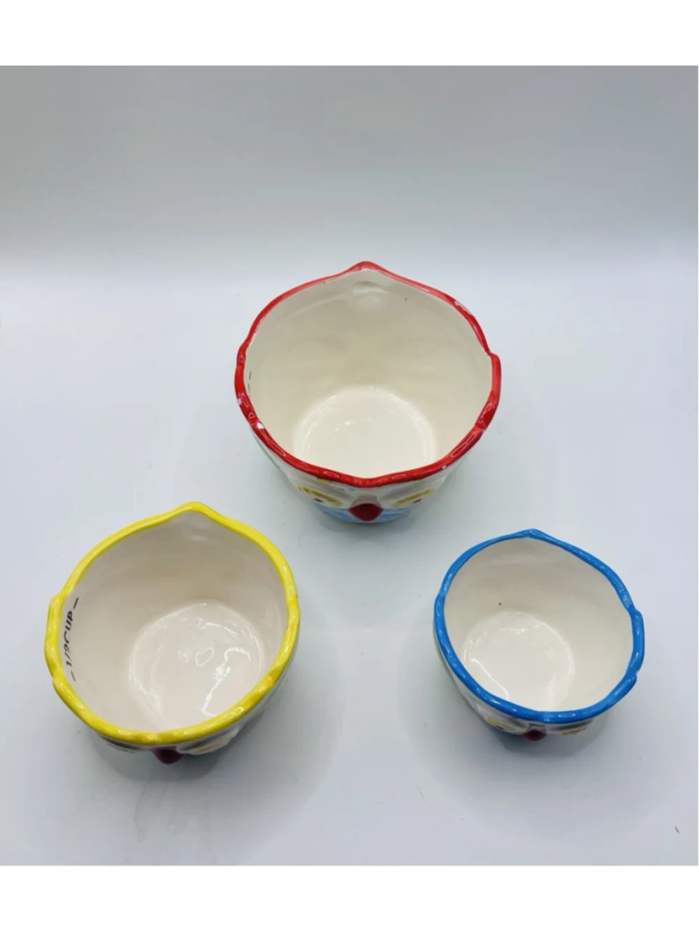 Pier 1 Imports Nesting Owl Measuring Cups ~ Set of 3 ~ Red Yellow Blue